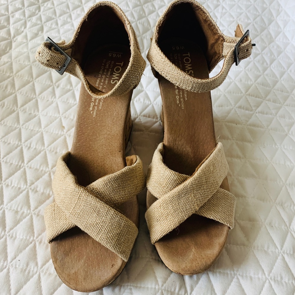 Toms wedges with straps